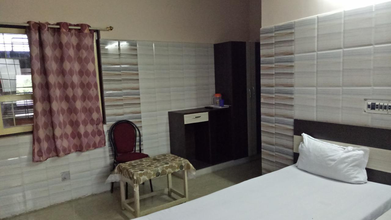 Hotel Mim Park Kumbakonam Ngoại thất bức ảnh